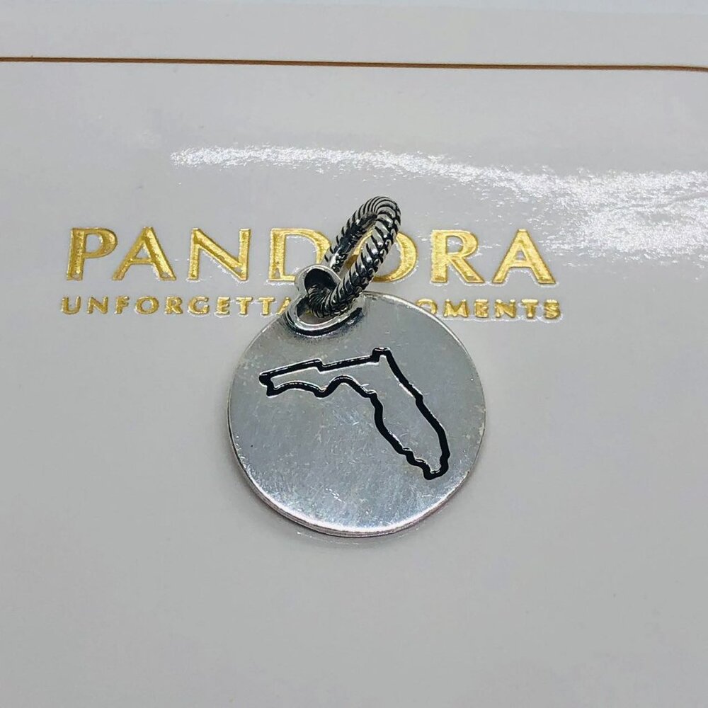 ✨🔥Pandora Florida Round Pendant Exclusive Dangle Charm